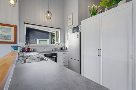 Photo of property in 3428 Pourerere Beach Road, Pourerere, Waipawa, 4271