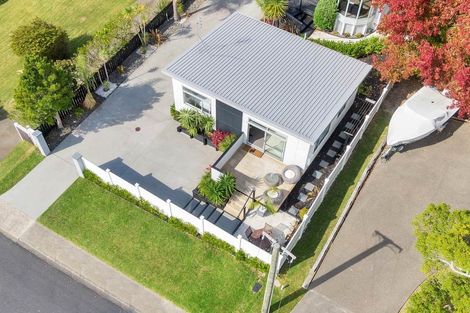 Photo of property in 50 Killarney Avenue, Torbay, Auckland, 0630
