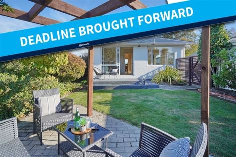 Photo of property in 418 Memorial Avenue, Burnside, Christchurch, 8053