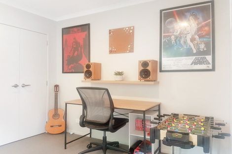 Photo of property in 10 Akeake Lane, Manurewa, Auckland, 2102