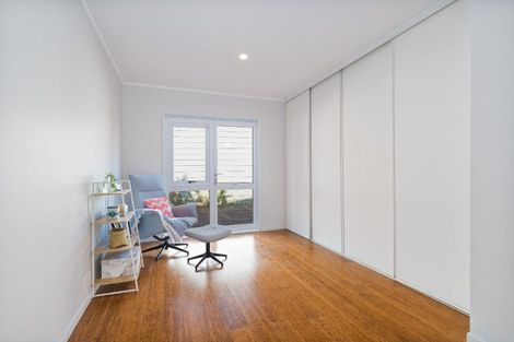 Photo of property in 13 Gala Place, Henderson, Auckland, 0612