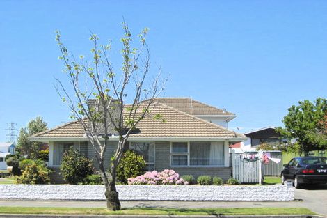Photo of property in 1/175 Kendal Avenue, Burnside, Christchurch, 8053