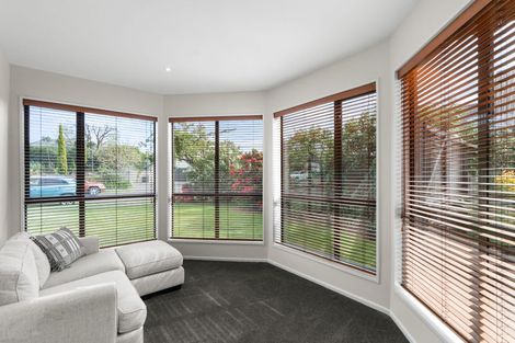 Photo of property in 10 Oregon Place, Burwood, Christchurch, 8061