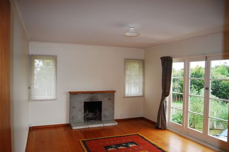 Photo of property in 74 Kervil Avenue, Te Atatu Peninsula, Auckland, 0610