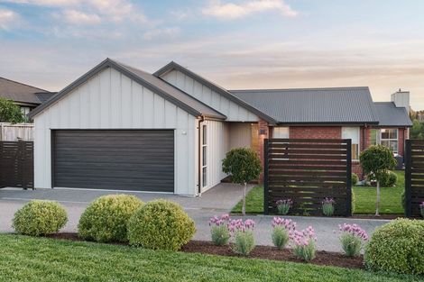 Photo of property in 10 Materawaho Way, Pyes Pa, Tauranga, 3112