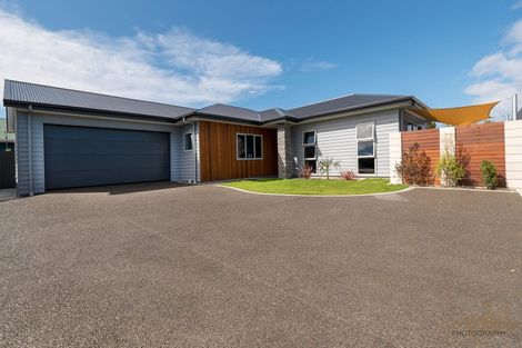 Photo of property in 73a Meeanee Road, Taradale, Napier, 4112