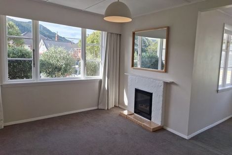 Photo of property in 61 Routley Crescent, Elderslea, Upper Hutt, 5018