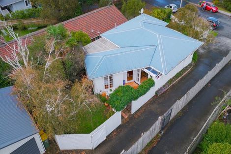 Photo of property in 1/45 Wolsley Avenue, Milford, Auckland, 0620