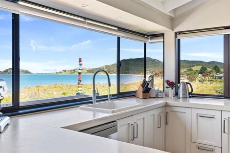 Photo of property in 14 Logan Nicks Place, Whangaruru, Russell, 0184