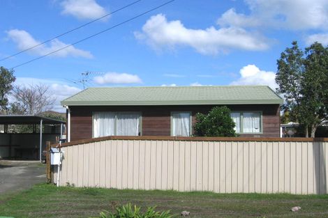 Photo of property in 4 Hawke Crescent, Beachlands, Auckland, 2018