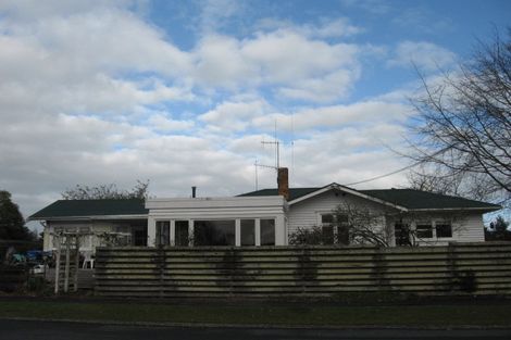 Photo of property in 2 Findlay Street, Hamilton East, Hamilton, 3216