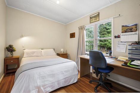 Photo of property in 10 Sunset Street, Hilltop, Taupo, 3330
