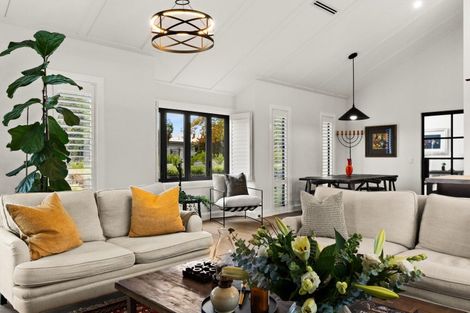 Photo of property in 58 Breadalbane Avenue, Havelock North, 4130