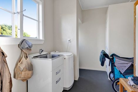 Photo of property in 62 Gisborne Terrace, Opunake, 4616