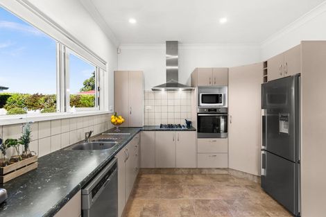 Photo of property in 934 Riverslea Road South, Longlands, Hastings, 4122