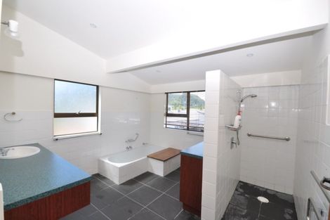 Photo of property in 72 Pauanui Boulevard, Pauanui, Hikuai, 3579