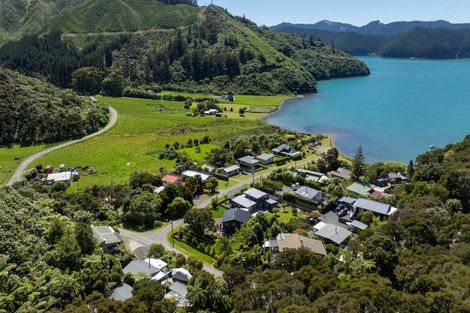 Photo of property in 17 Tumbledown Bay Road, Port Underwood, Picton, 7281