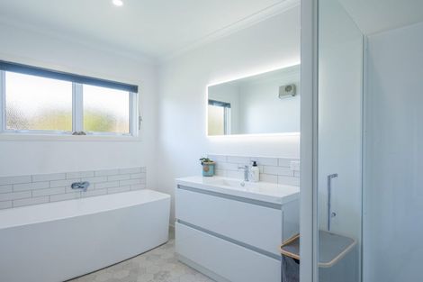 Photo of property in 1 Golf Road, Tahunanui, Nelson, 7011