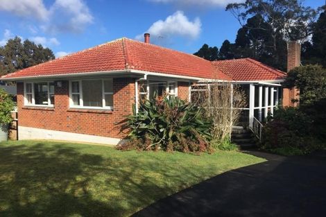 Photo of property in 41 Rimutaka Place, Titirangi, Auckland, 0604