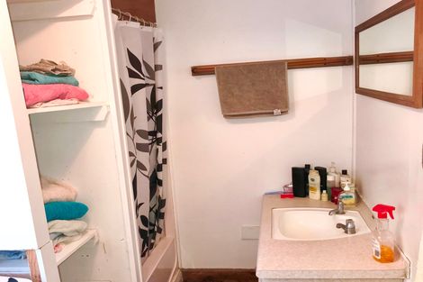 Photo of property in 7 Snowden Place, Raglan, 3225