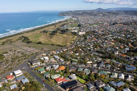 Photo of property in 114 Tomahawk Road, Andersons Bay, Dunedin, 9013