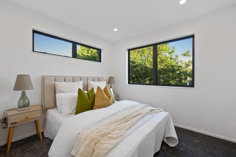 Photo of property in 29 Mirrabooka Avenue, Botany Downs, Auckland, 2010