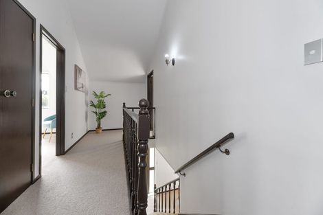 Photo of property in 1a Malloy Place, Eastern Beach, Auckland, 2012