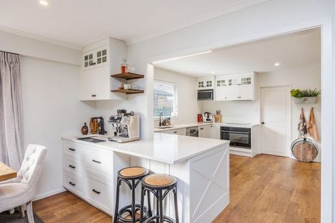 Photo of property in 6 Wallace Place, Hokowhitu, Palmerston North, 4410