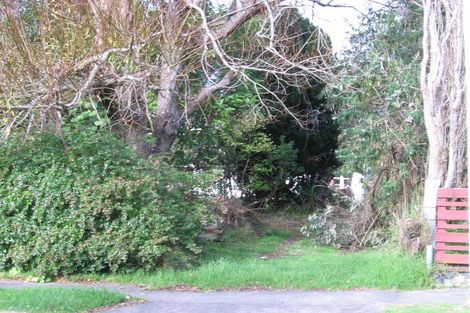 Photo of property in 17 Kauri Road, Waikanae, 5036