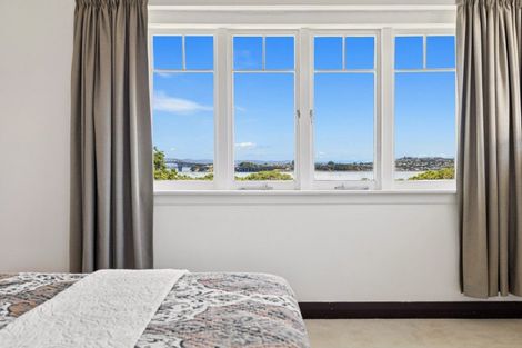 Photo of property in 3 Marine Terrace, Bayswater, Auckland, 0622