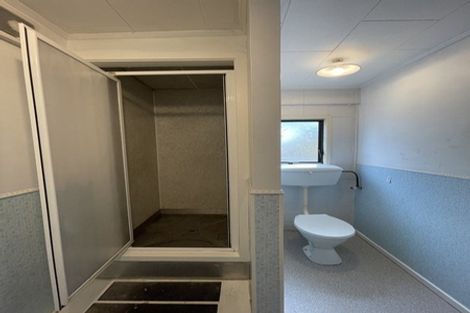 Photo of property in 226 Henderson Valley Road, Henderson, Auckland, 0612