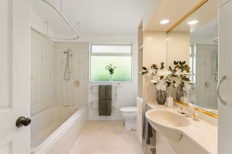 Photo of property in 12 Appleby Rise, Whakatane, 3120