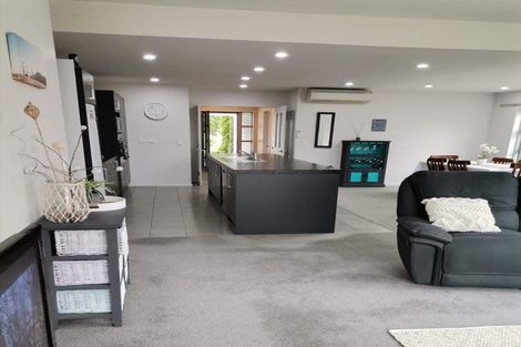 Photo of property in 82 Hakatere Road, Pegasus, 7612