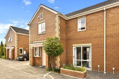 Photo of property in 12c George Street, Riccarton, Christchurch, 8041