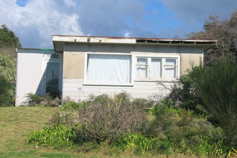 Photo of property in 703 Ocean Road, Whangamata, 3620