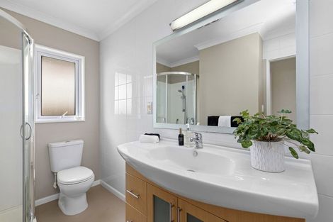 Photo of property in 31b Wai-iti Crescent, Woburn, Lower Hutt, 5010