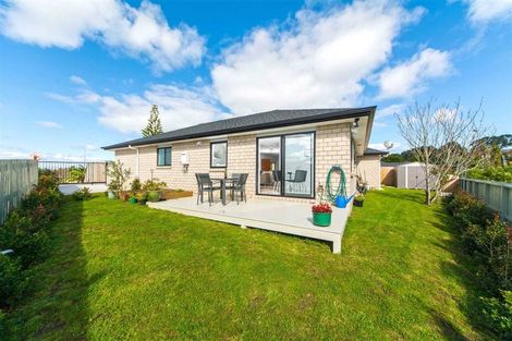 Photo of property in 71a Solar Road, Glen Eden, Auckland, 0602
