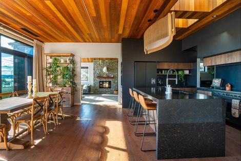 Photo of property in 336 Lake Terrace, Two Mile Bay, Taupo, 3330