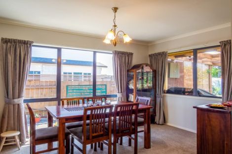 Photo of property in 35 Edgewater Grove, Whakatane, 3120