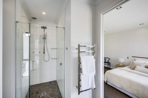 Photo of property in 3 Saint Andrews Road, Havelock North, 4130