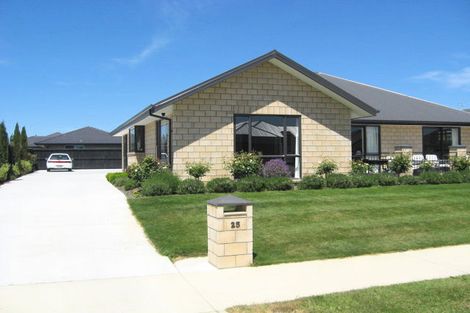 Photo of property in 25 Mistral Road, Northwood, Christchurch, 8051