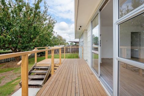 Photo of property in 40 Karen Crescent, Dinsdale, Hamilton, 3204