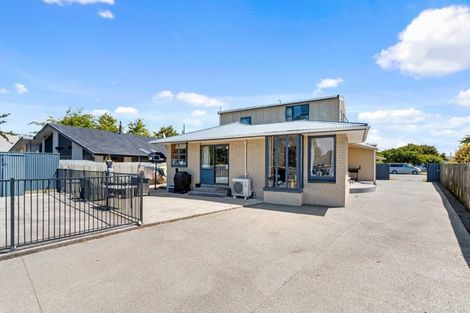 Photo of property in 195 Springs Road, Hornby, Christchurch, 8042