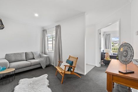 Photo of property in 43 Abby Close, Pukekohe, 2120