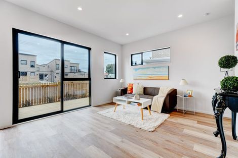 Photo of property in 6/265 Great South Road, Manurewa, Auckland, 2102