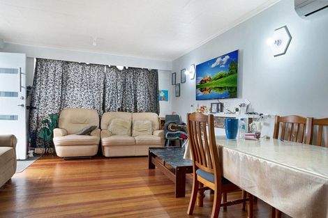 Photo of property in 92 Portage Road, New Lynn, Auckland, 0600