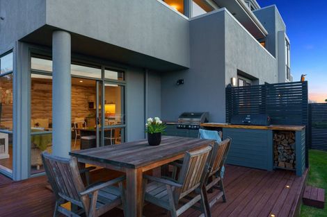 Photo of property in 11 Island View Terrace, Waikanae Beach, Waikanae, 5036