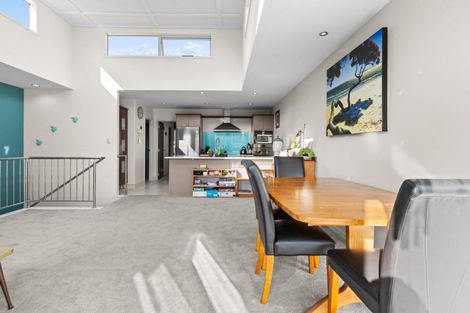 Photo of property in 4/29 Third Avenue, Tauranga, 3110