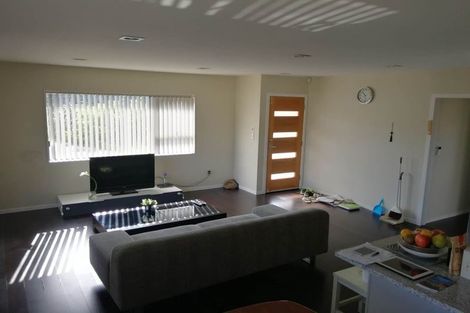 Photo of property in 3/15 Margan Avenue, New Lynn, Auckland, 0600