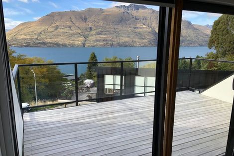 Photo of property in 39 Arawata Terrace, Fernhill, Queenstown, 9300